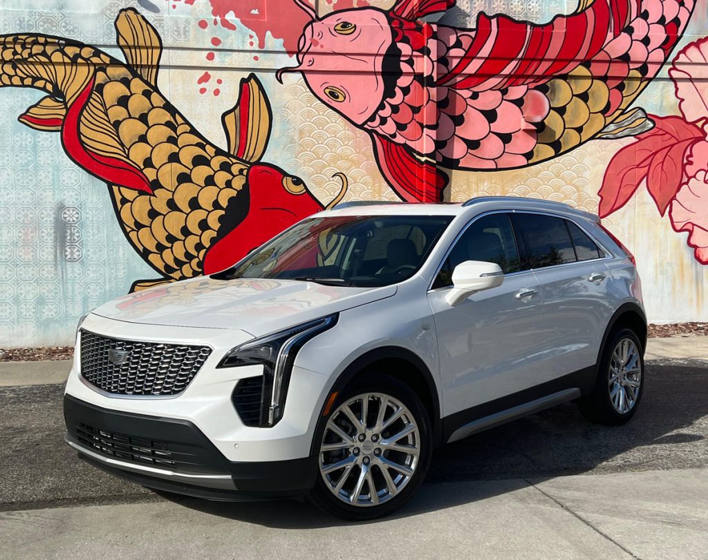 Cadillac's 2022 XT4 front