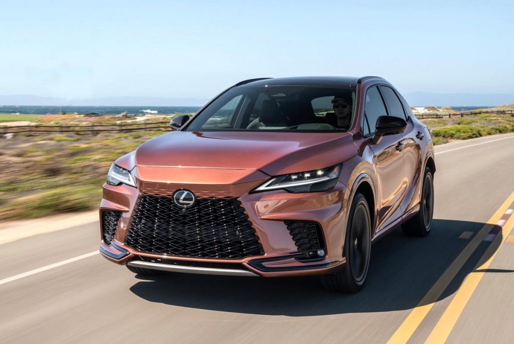 Lexus RX500h F Sport Performance AWD, driving front