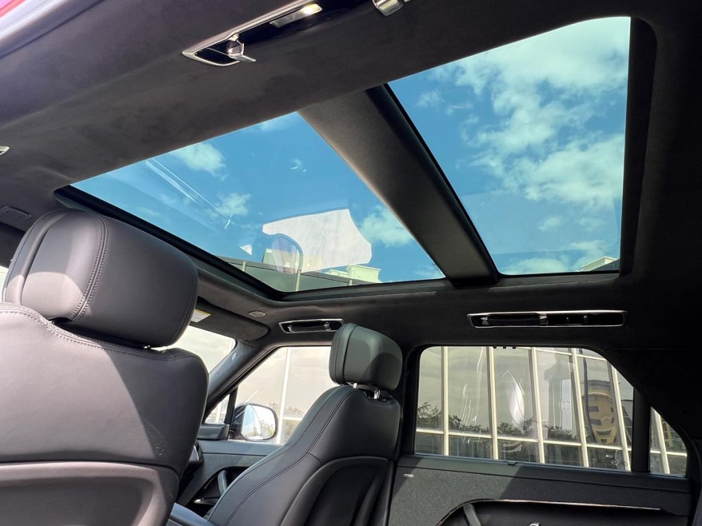 The two-panel glass sunroof. Photo by Howard Walker
