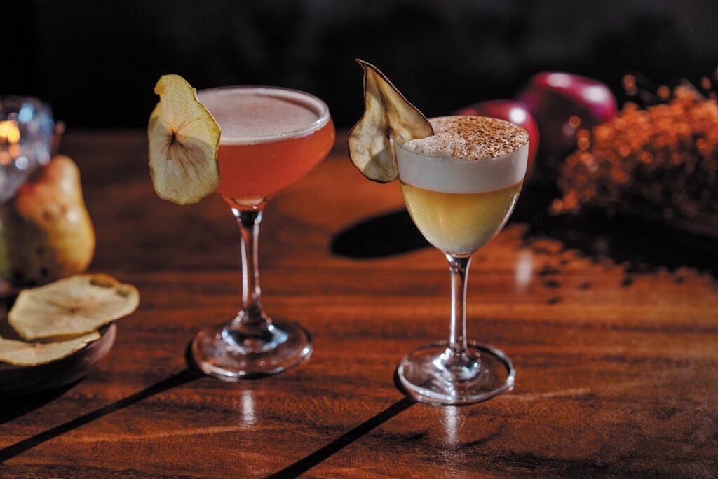 Paper Trail and Pear Necessities at 1000 North. Photo by Michael Albanese